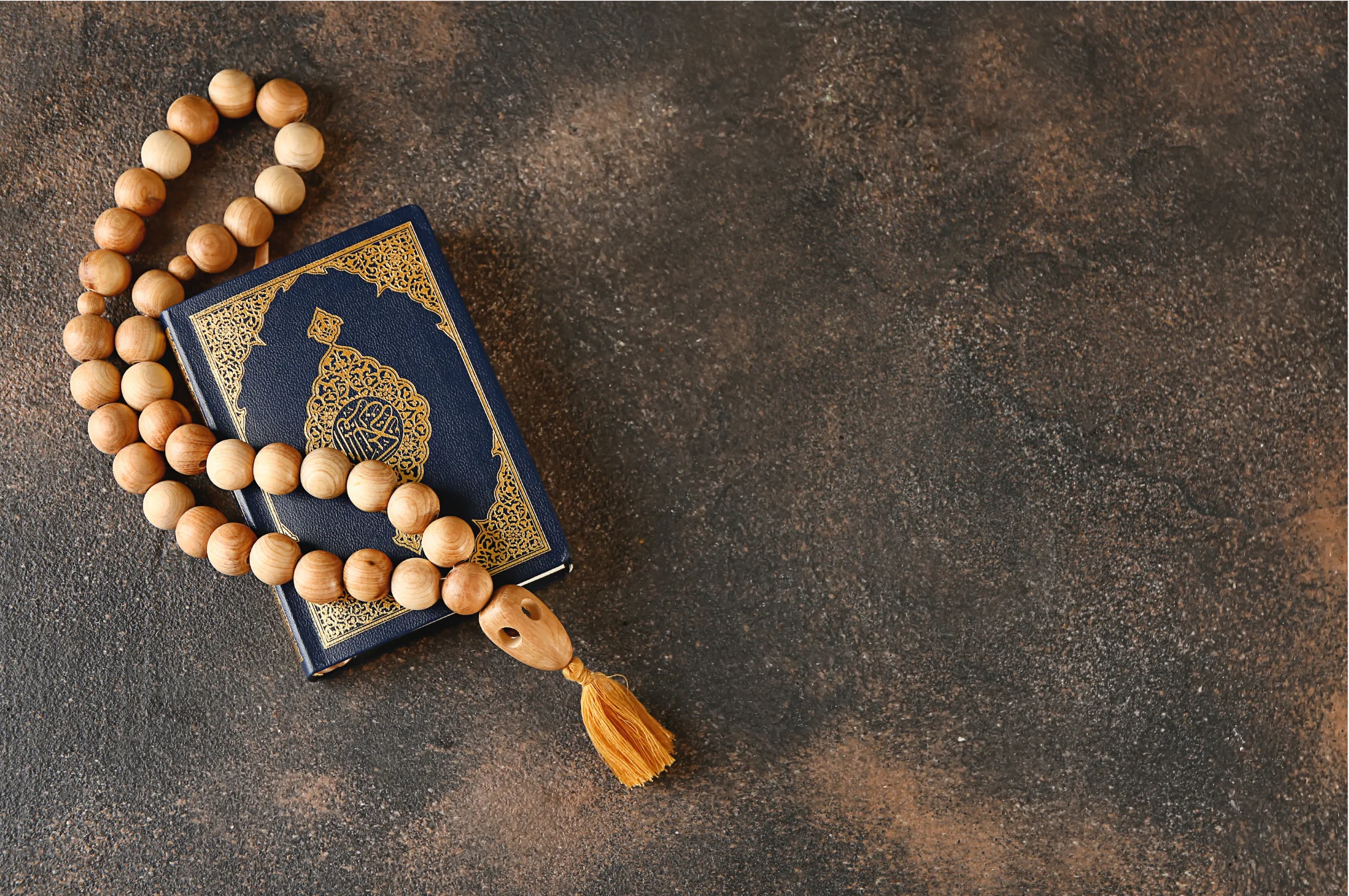 Allah'ın isimlerini zikretmek için kullanılan Müslüman tespihi